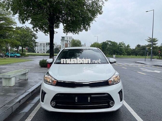 Kia Soluto sx 2021 1.4 AT màu trắng