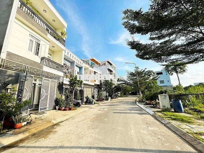 Chốt Nhanh lô đất đầu tư tốt tại Vườn Lài An Phú Đông giá rẻ gần KDC