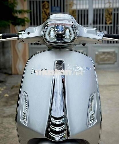 Vespa Sprint full option Bstp vip 9 chủ