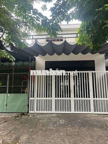 Cho thuê nhà nguyên căn 2 tầng gần trường đại học ngoại ngữ