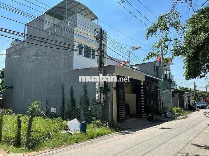 BÁN NHÀ TRỆT 2 LẦU CÓ HOÀN CÔNG,BÌNH NHÂM