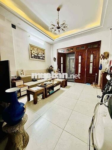 BÁN NHÀ GIÁ TỐT GẦN TRƯỜNG TIỂU HỌC HOÀNG HOA THÁM