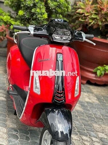 Vespa đèn vuông đời 214 hồ sơ cầm tay