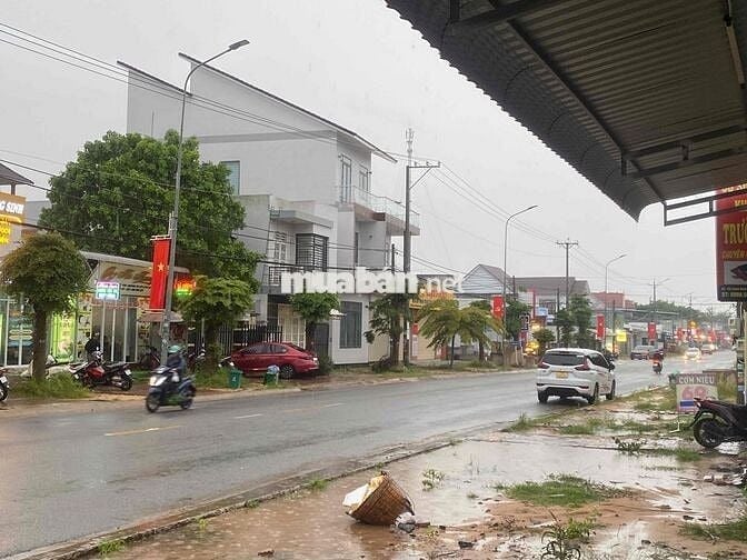 Bán lô đất có nhà ngay Huỳnh Minh Thanh- Hồ Tràm 1200m2