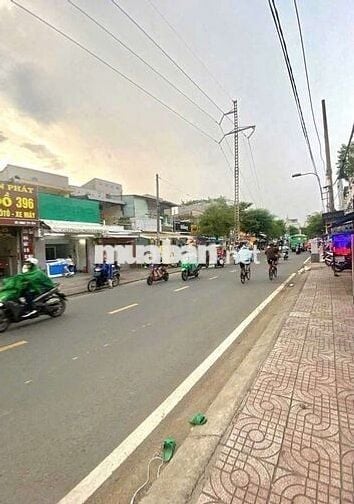 Nhà mặt tiền mới cần cho thuê kinh doanh