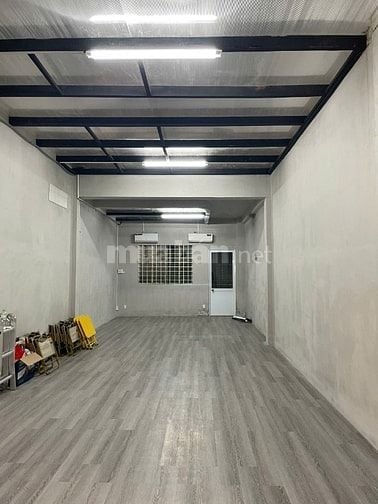 Cho thuê văn phòng tại Bùi Thị Xuân, 16 triệu, 56m2.
