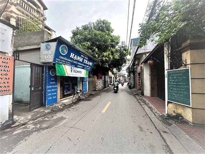 HANH LÂN_20M RA PHỐ_5.x TỶ_30M