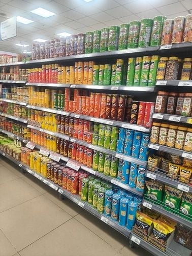 Tuyển dụng 3 nhân viên phụ bán hàng tại cửa hàng 