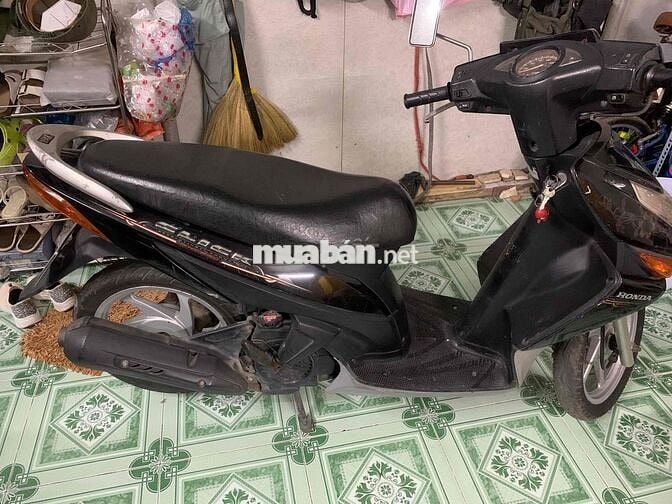 cần bán xe Click
