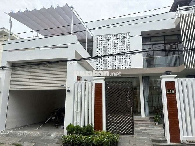 Chủ cần tiền bán gấp trung tâm Quảng Ngãi, SHR, dt 314m2
