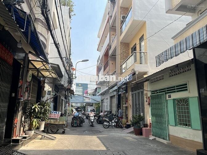 Q6, Bán nhà MT Căn Góc Trần Văn Kiểu, DT 7x16, Giá bán: 21.5 tỷ