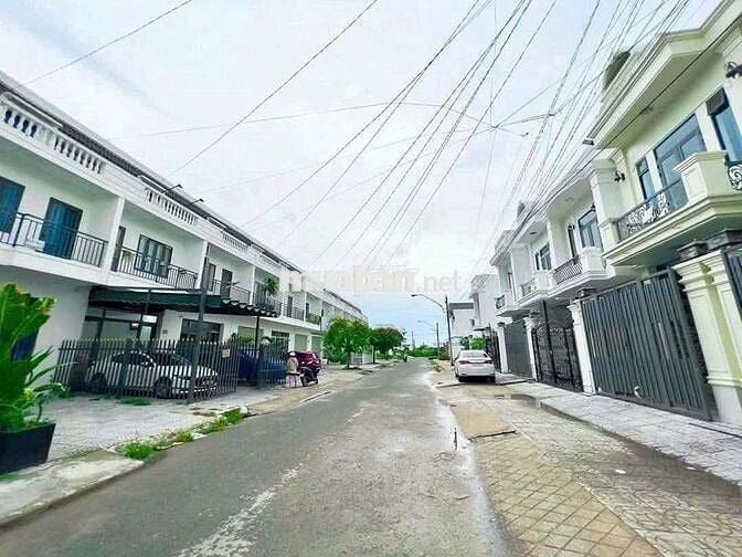 NHÀ PHỐ ĐẸP – KHU ĐÔ THỊ MINH LINH - VĨNH LONG