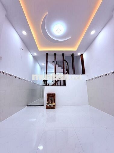 NHÀ HOÀNG DIỆU Q4- 3 LẦU ĐÚC - 30m2 - KO QH- GIÁ 4 TỶ
