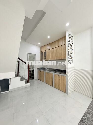 NHÀ MỚI 1 TRỆT + 1 LẦU HẺM TRẦN ĐÌNH XU - QUẬN 1