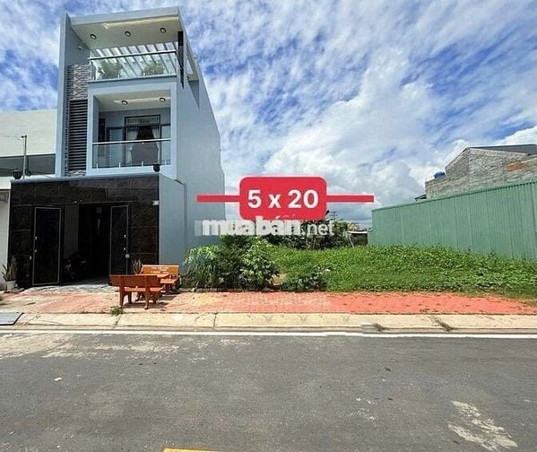 Chủ ngộp bán gấp lô đất 100m² đường Nguyên Hữu Trí, chỉ 1,6ty
