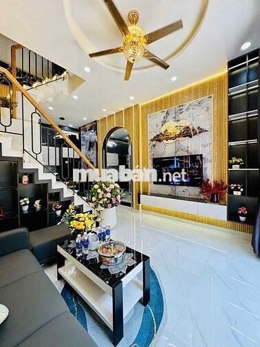 3 TẦNG 4 phòng ngủ - 5 Tỉ - DTSD 120M2 hẻm xe hơi - Phạm Văn Chiêu