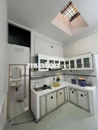 BÁN NHÀ MỚI - DT 76 M2 - 2PN - CÁCH 50 M RA MẶT TIỀN THỚI AN 11 - Q12
