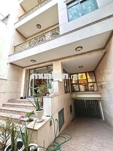 Cho Thuê Biệt Thự Lê Thị Chợ, Q7 Hầm Trệt 3 Lầu