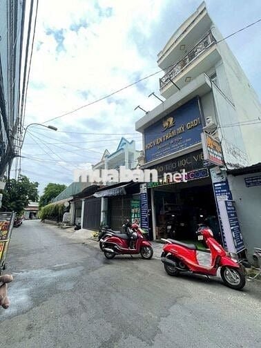 Nhà 3 lầu 4x15m, MT Hiệp Thành 13 giá 6ty2 tl
