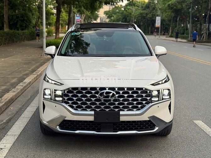 Hyundai Santa Fe 2024 2.2 Dầu Cao Cấp - 30000 km