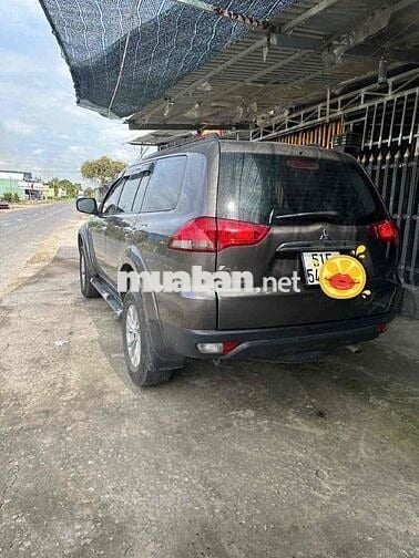Mitsubishi Pajero 2015 - 300000 km