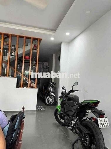 Anh chị định cư ! Đ. Tạ Uyên P6, Quận 11, DT: 32,1m2/3,950 Tỷ