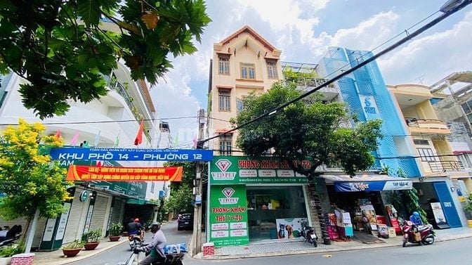 Bán Nhà 2MT Nguyễn Minh Hoàng Q.Tân Bình,Cn74m, 4 Tầng, Giá 28 tỷ