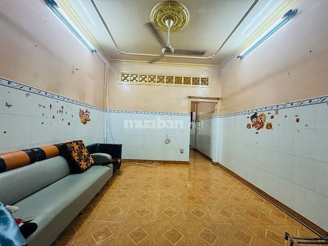 QUA HIẾM-RỘNG RẺ-BÁN NHÀ 2LẦU-47M2- HOÀNG BẬT ĐẠT-P15-TÂN BÌNH