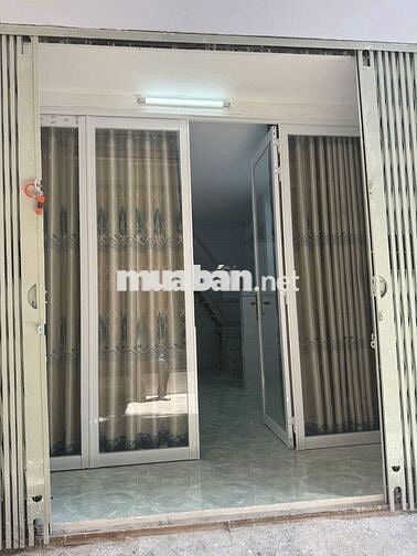 Quân 6, sau MT, gần chợ, Nhà mới đẹp 3 tầng.2PN, giárẻ