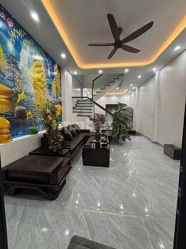 Giá rẻ bất ngờ, giảm cực sâu nhà đường Ông Ích Khiêm,Q11, giá 2tỷ08