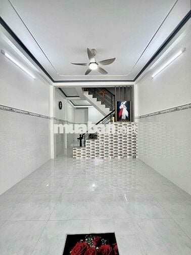 nhà mới đẹp 2PN 2 máy lạnh, máy lọc nước 8tr
