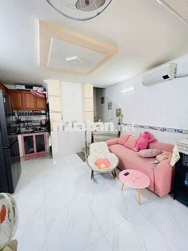 Bán nhà đẹp ở liền ngay trung tâm Q7 sát Lotte Mart