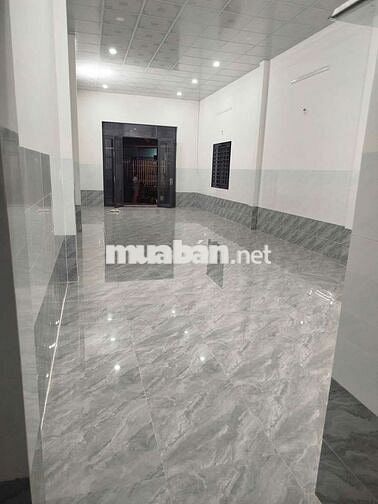 NHÀ CỰC MỚI SONG HÀNH - LÊ THỊ HÀ