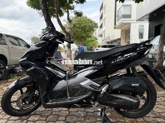 Honda Airblade 125 2025 màu đen
