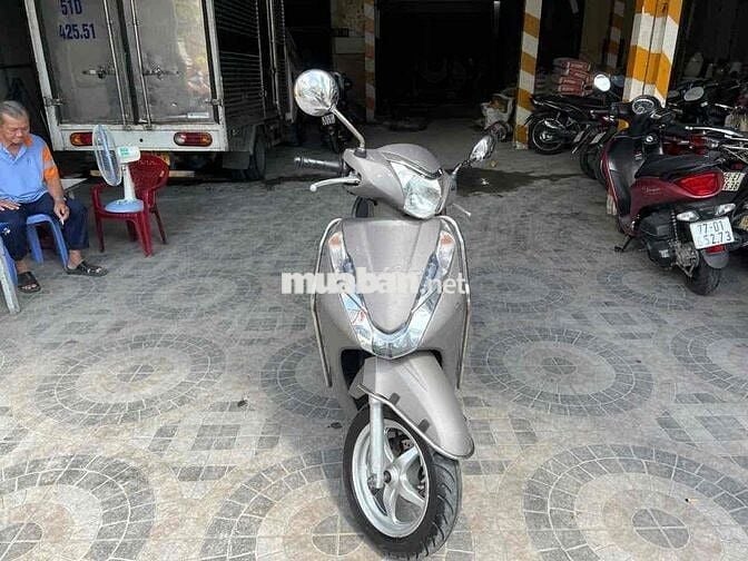 xe honda Lade 125cc xāng phun Fi nhųt dời 2015