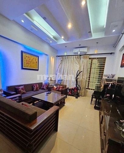 Trung kính phân lô, gần mặt phố, ô tô thông, sổ vuông đét A4 Plus, 