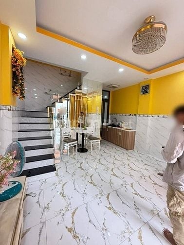 NHÀ ĐẸP MỚI DỌN VÀO Ở NGAY QUẬN 6