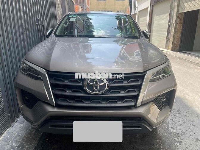 Toyota Fortuner 2022 MT - sơn zin 99/% bao tét hãg