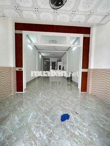 Nhà trệt lầu 3 máy lạnh KDC Hồng Phát