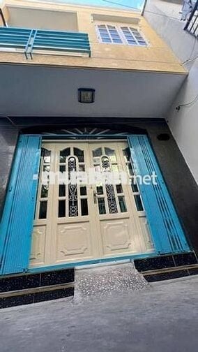 NHÀ 2 TẦNG, DT (4X7)M2 NỞ HẬU, HẺM XE HƠI TỞI CỬA, GIÁ 4,05 TỶ CÒN TL