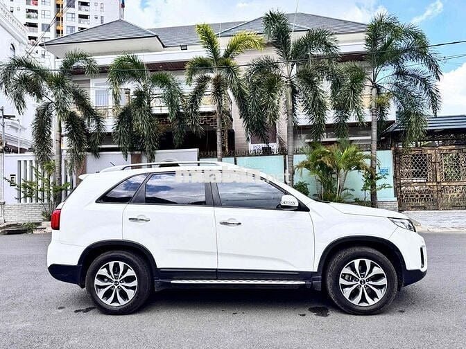 Kia Sorento 2017 2WD 2.4 GATH - 100000 km