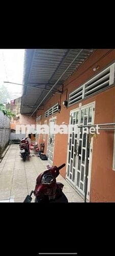 Cho thuê nhà liền kề hẻm ba gác 1pn full nội thất gần becamex