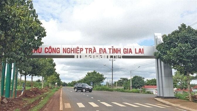 Đất  KCN Trà Đa, Plei Ku, Gia Lai. Dtich 427m2, giá đtư chỉ 4,8 tỷ
