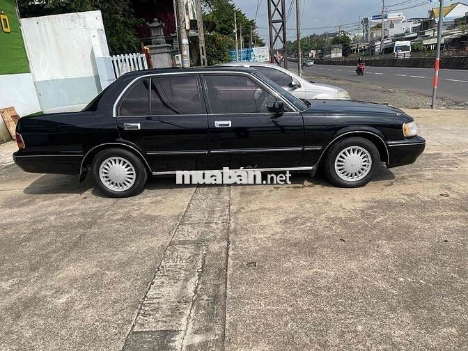 Toyota Crown 1993 Super Saloon 3.0 MT - 250000 km