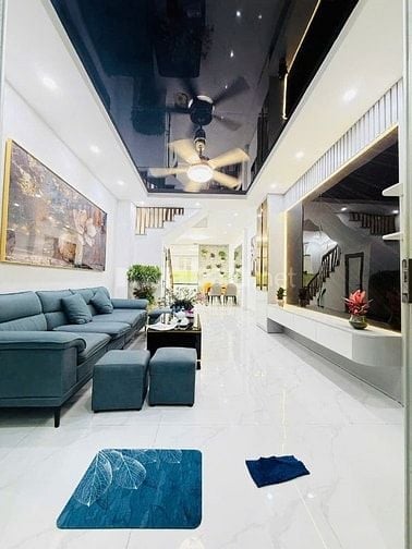  🔥 NHÀ ĐẸP Ở NGAY TRUNG TÂM PHỐ CỔ - 9,5 TỶ - OTO TRÁNH 40M 