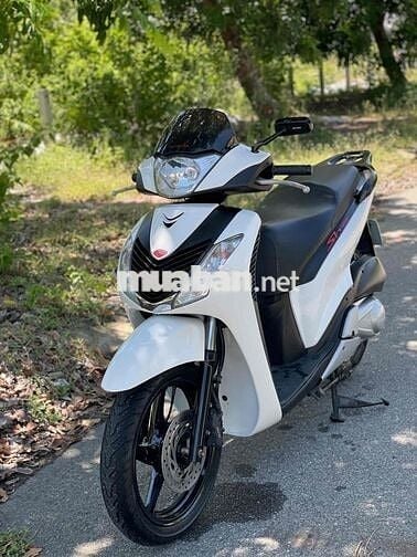 Sh việt mẫu ý trắng đen sporty. Sm 508 chính chủ