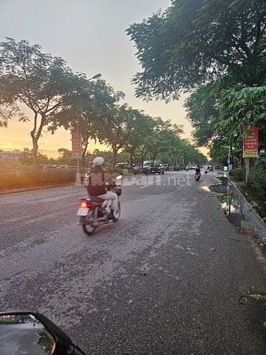 🏡 BÁN ĐẤT ĐẸP MẶT NGÕ – GẦN HỌC VIỆN HẬU CẦN – SỔ HOA HẬU – KHÔNG KHÍ