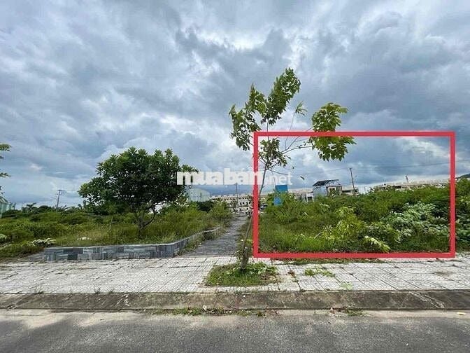 LÔ ĐẤT HIẾM KẸP CÔNG VIÊN 10M KĐT LAKESIDE