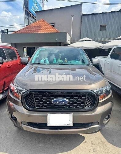 Cần bánFord Ranger 2021 XLS 2.2L 4x2 AT - 56000 km