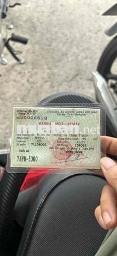 bán dùm b chật nhà